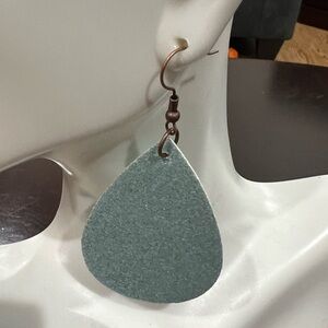 Glitter tear drop earrings